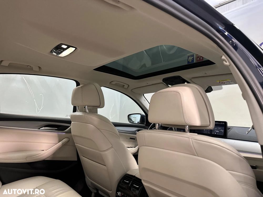 BMW Seria 5 530e AT PHEV - 23