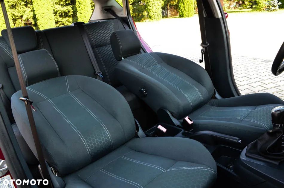 Ford Fiesta 1.25 Ambiente - 35