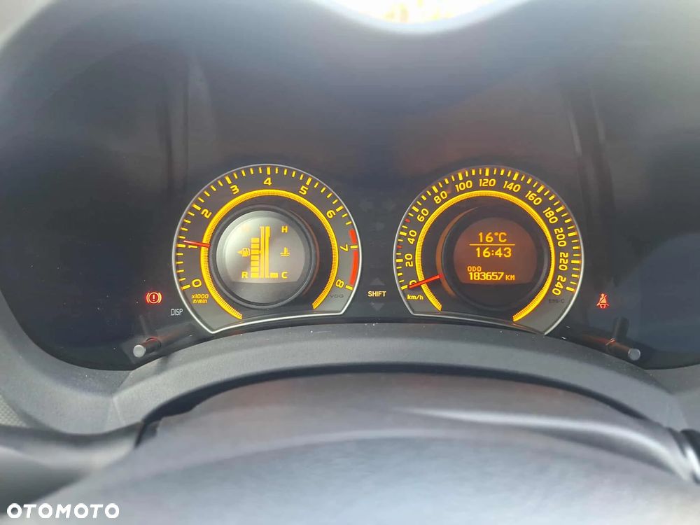 Toyota Auris 1.6 2010 - 17