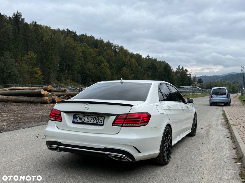 Mercedes-Benz Klasa E 220 BlueTEC 4-Matic Avantgarde - 4