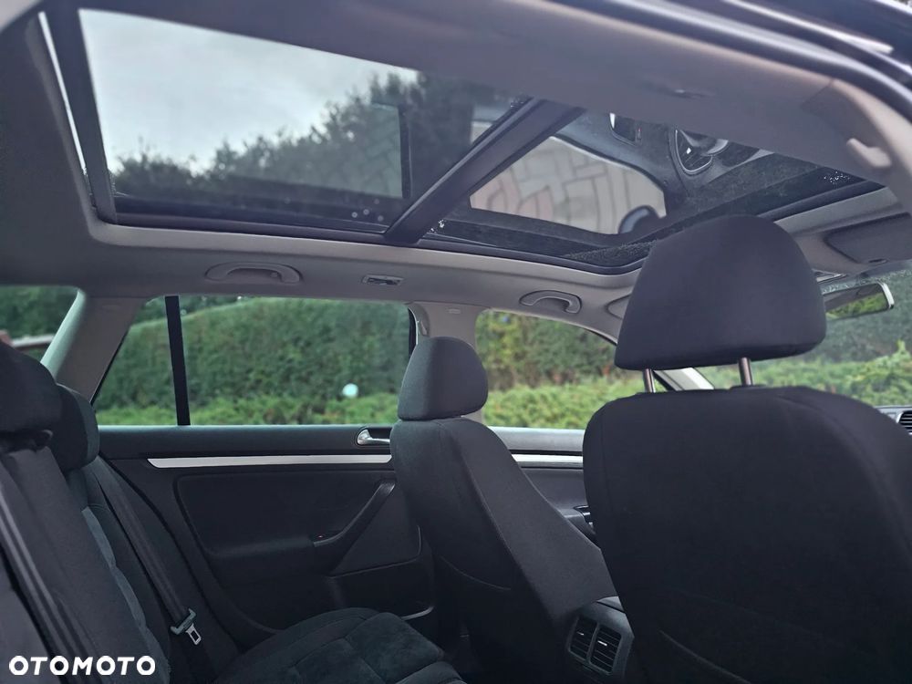 Volkswagen Golf 2.0 TDI Sportline - 15