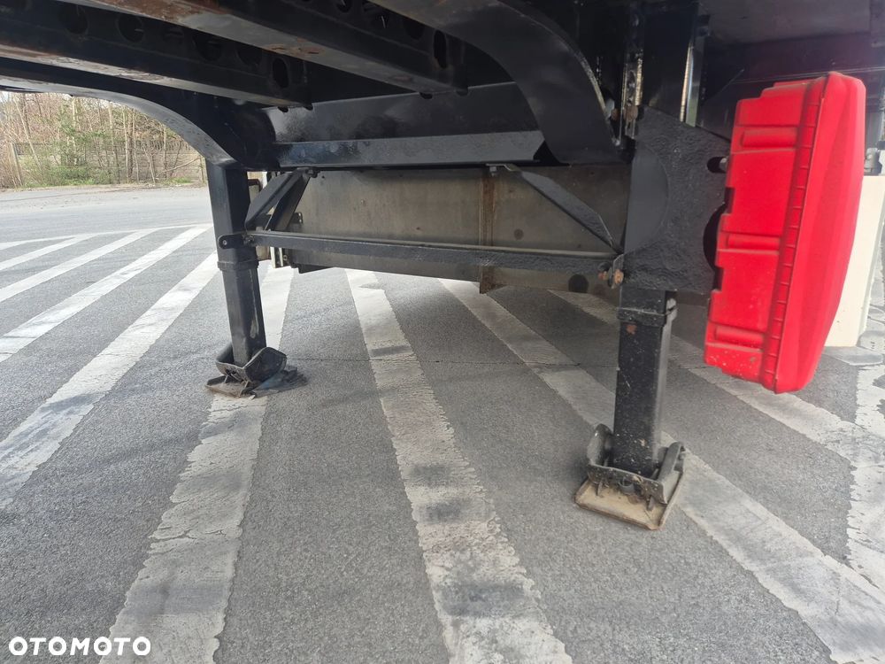 Krone BURTY podnoszona oś BEZ RDZY STANDARD / OPONY 70% / STAN BARDZO DOBRY / OD PIERWSZEGO WŁAŚCICIELA / PALECIARA / TOP / sprowadzona z Niemiec !! - 33