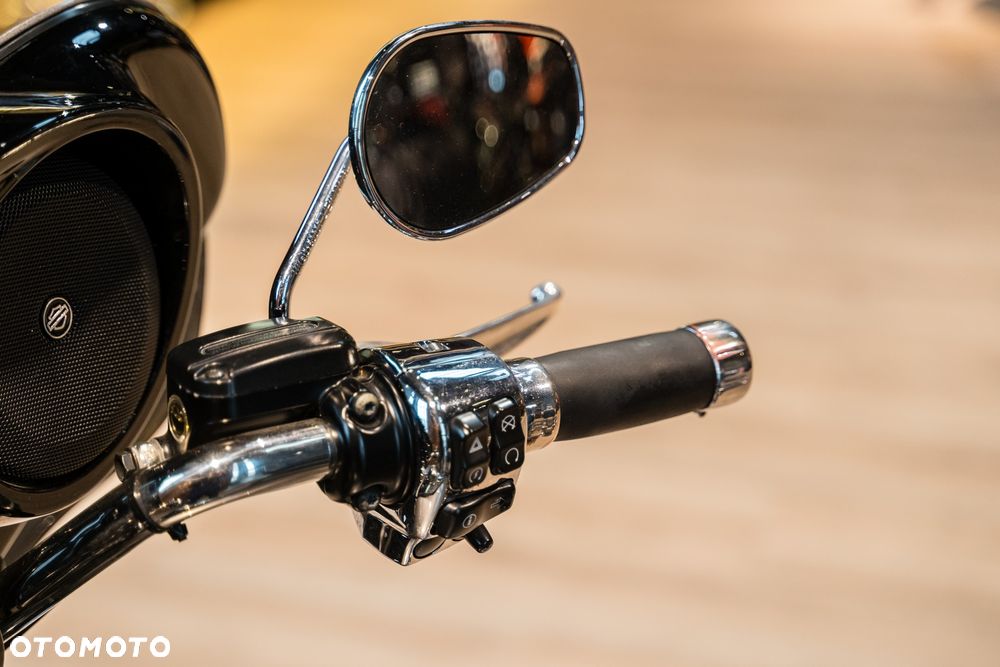 Harley-Davidson Touring Ultra Limited - 8