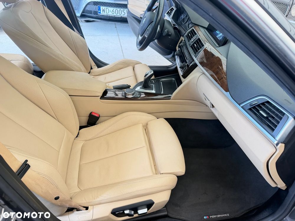 BMW Seria 3 330i Edition Luxury Line Purity - 8
