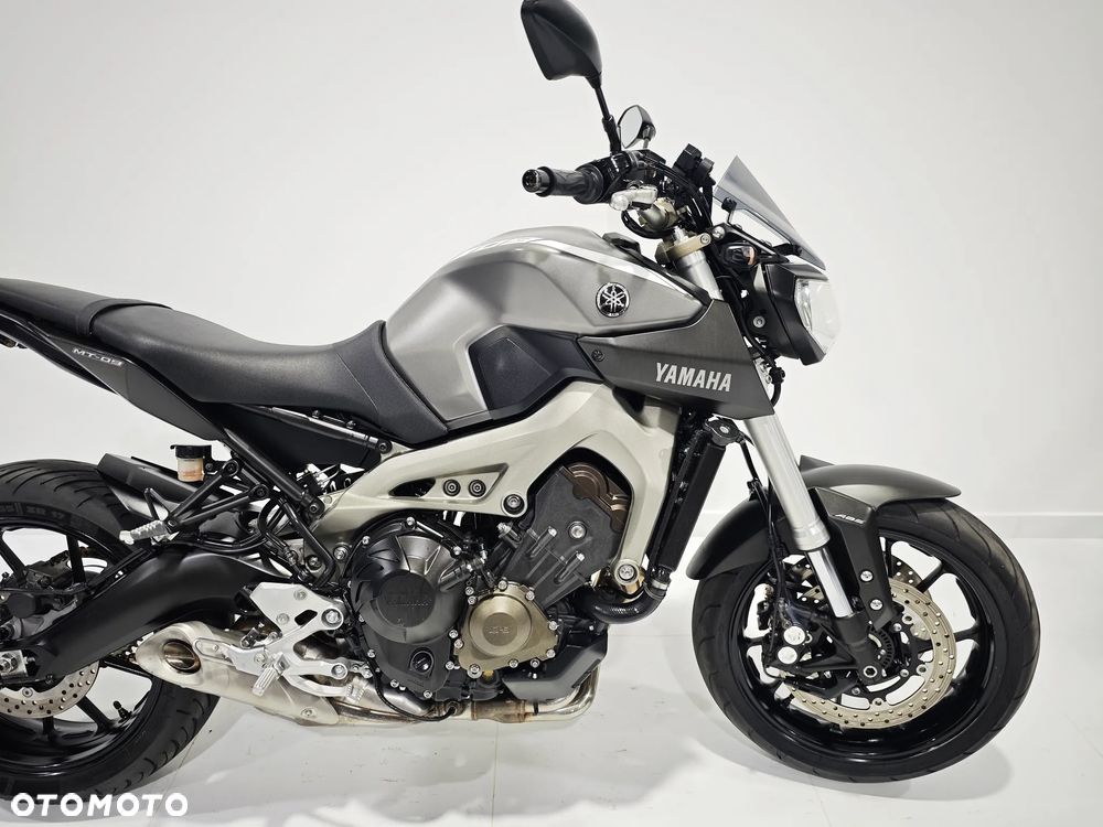 Yamaha MT - 6