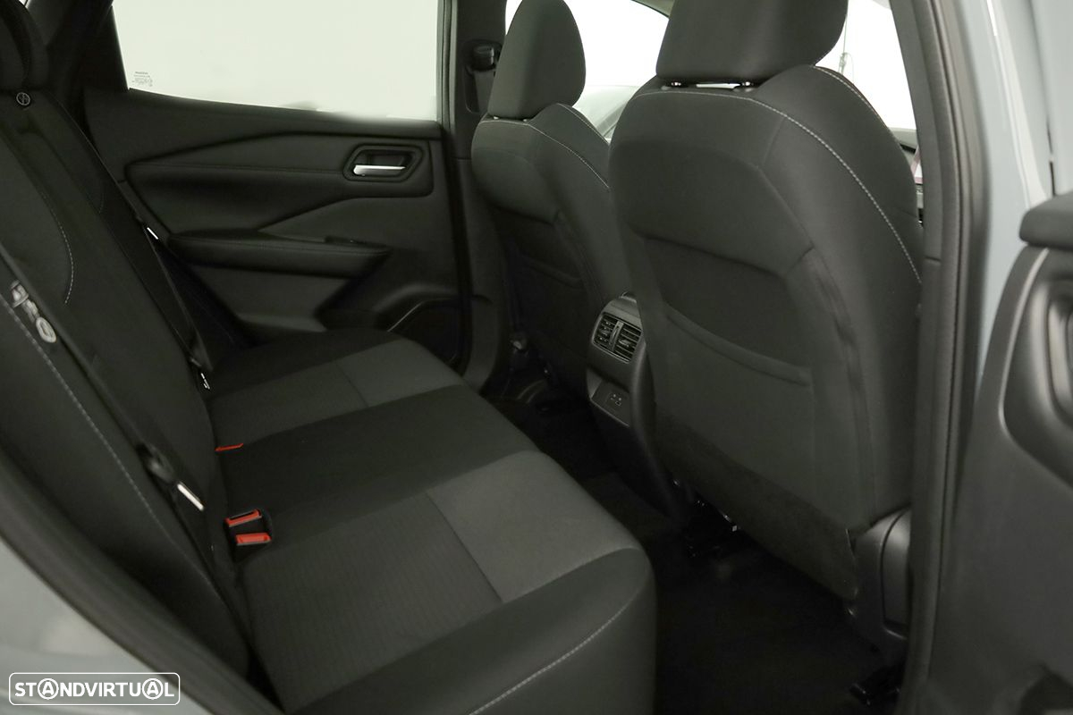 Nissan Qashqai 1.3 DIG-T N-Connecta LED - 20