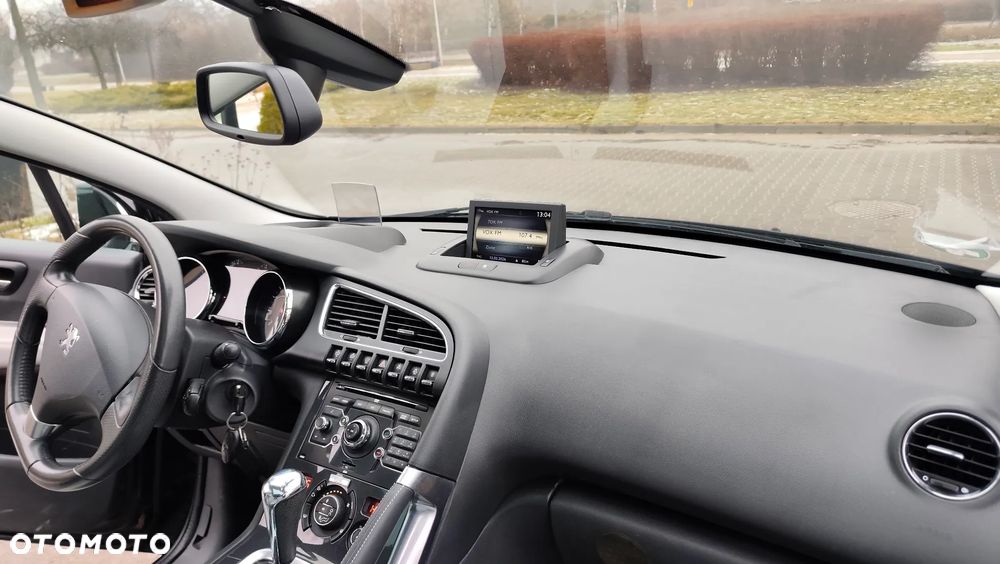 Peugeot 3008 HDi FAP 165 Automatik Allure - 34