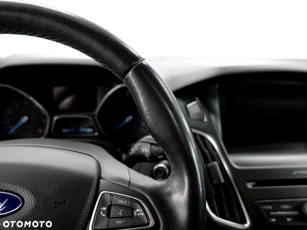 Ford Focus 1.5 EcoBoost Titanium - 20