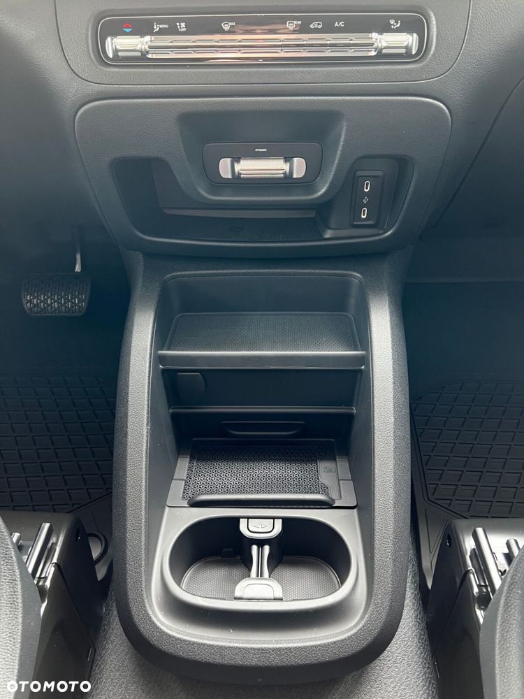 Mercedes-Benz Vito - 23