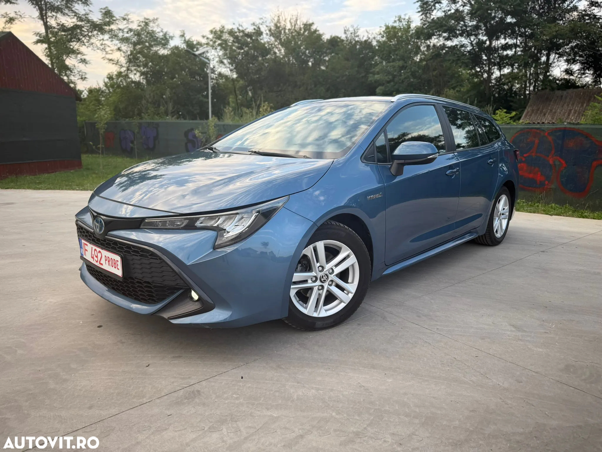 Toyota Corolla 1.8 HSD Dynamic GR Sport - 11