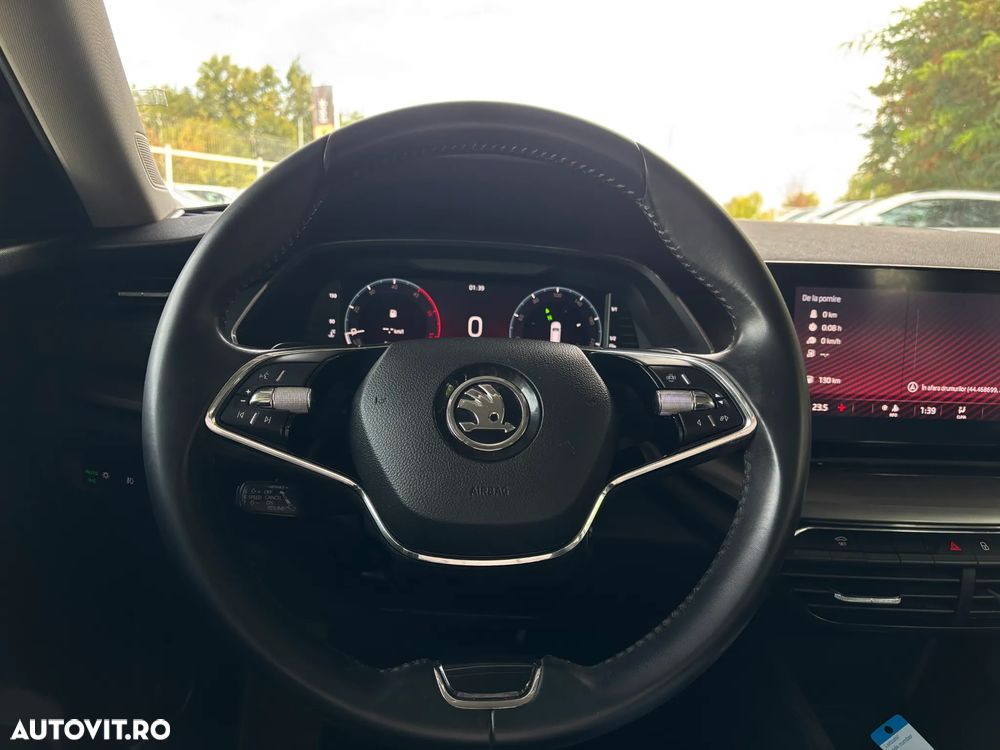 Skoda Octavia 2.0 TDI DSG Ambition - 19