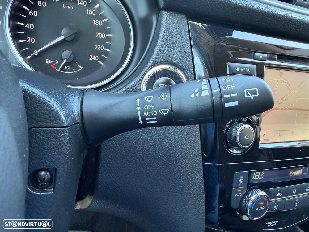 Nissan Qashqai 1.3 DIG-T N-Connecta J18 Led - 23