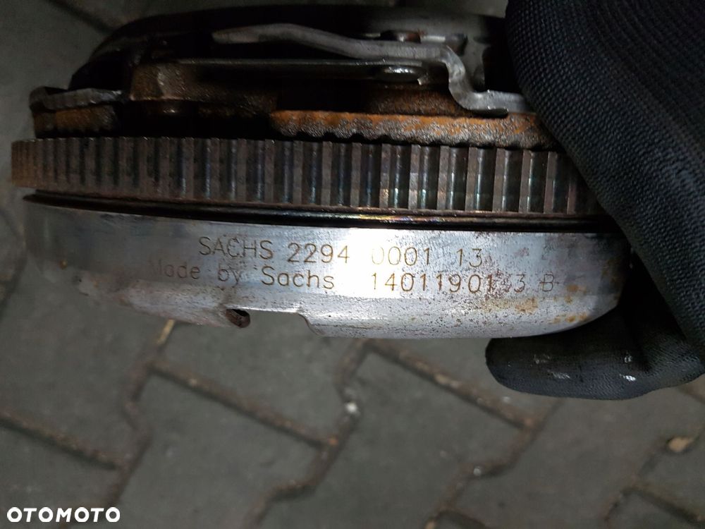 VW PASSAT B6 05r- GOLF V 2.0 TDI CBA KOŁO DWUMASOWE - 3