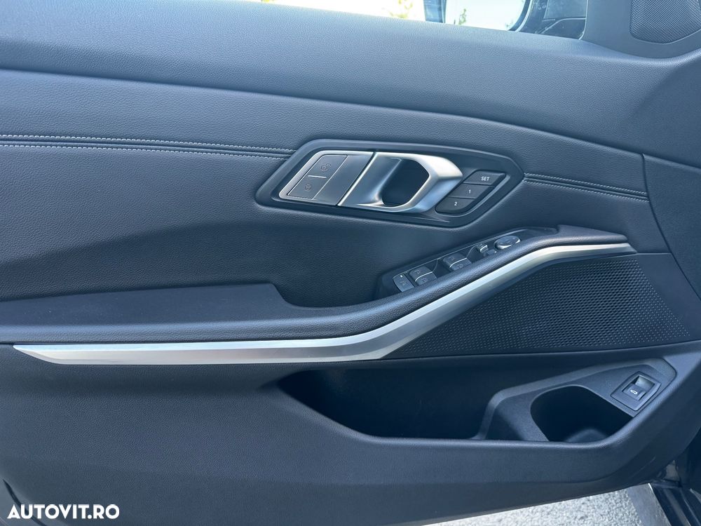 BMW 3 Series 2021 — imagine 7