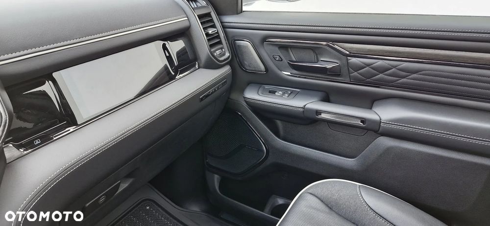 RAM 1500 5.7 Crew Cab Limited - 13