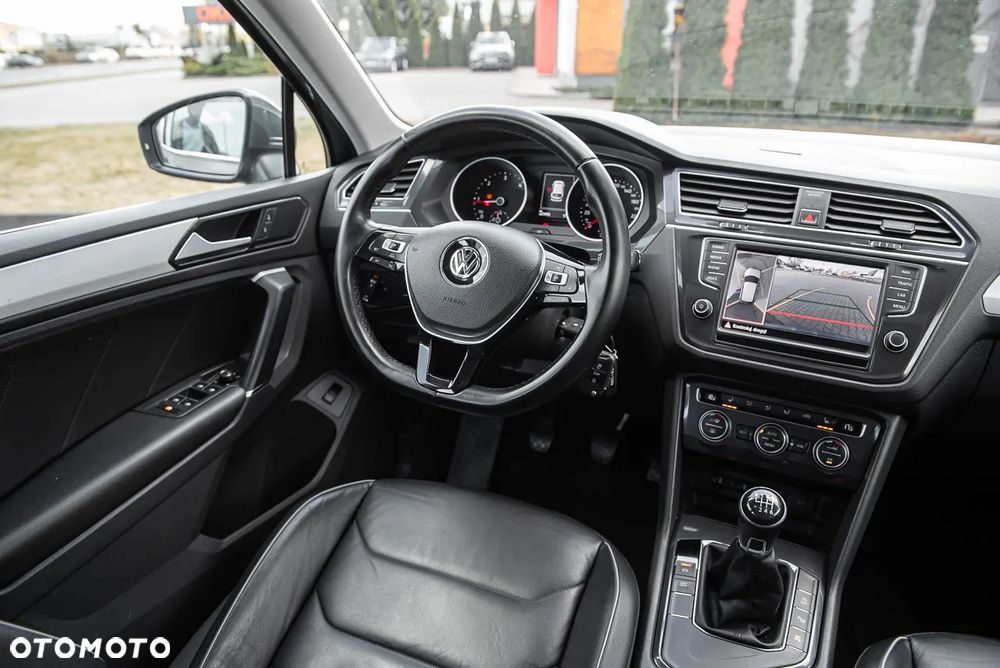 Volkswagen Tiguan - 26