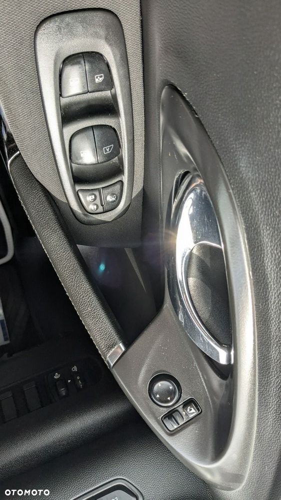 Renault Kadjar 1.2 Energy TCe Adventure - 28