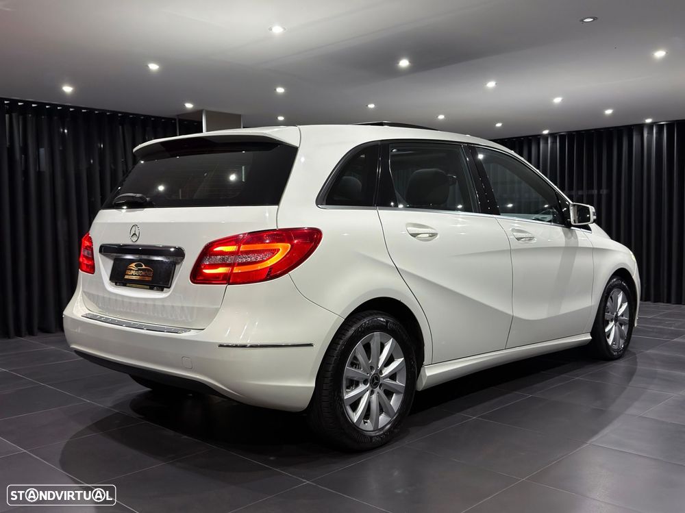 Mercedes-Benz B 180 CDI Urban - 9