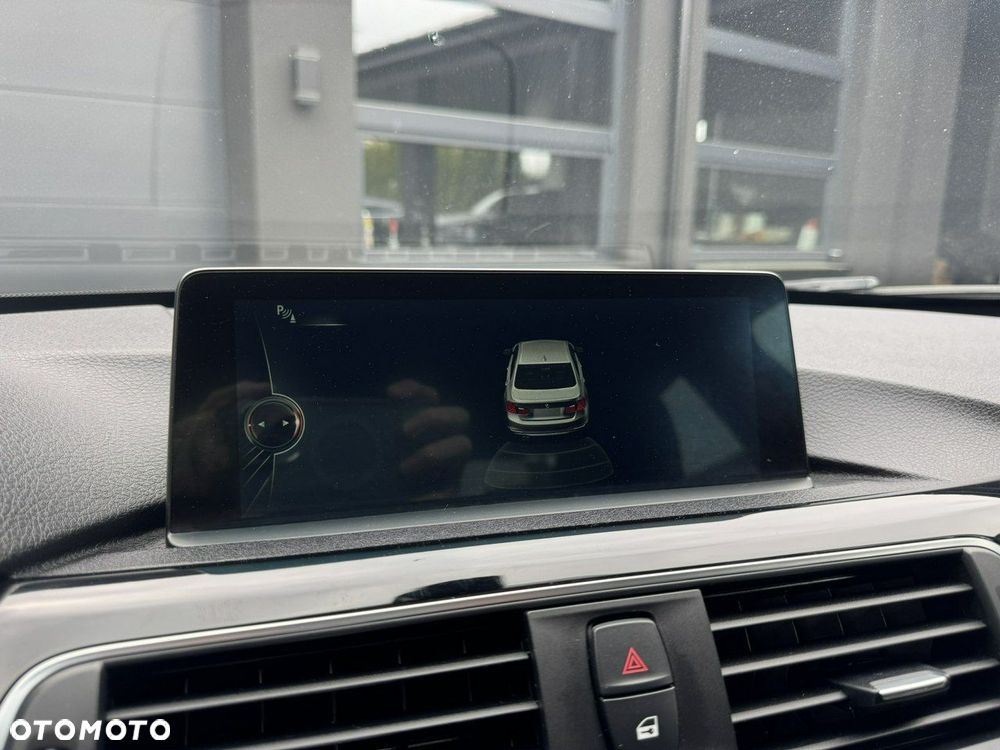 BMW Seria 3 - 27