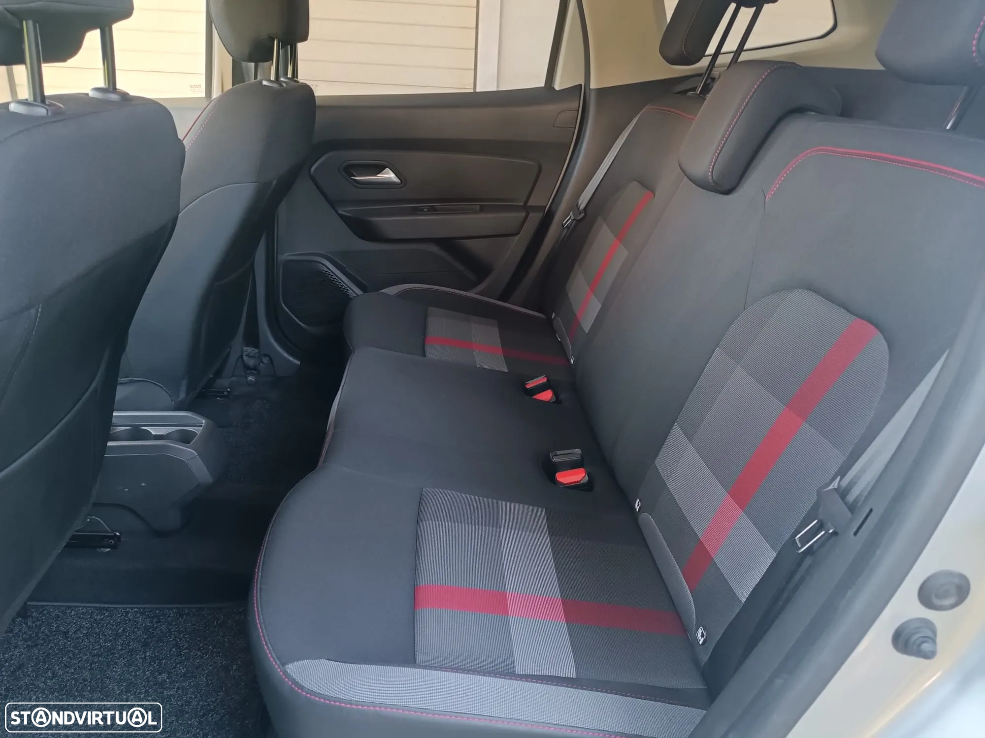Dacia Duster 1.3 TCe Prestige - 27