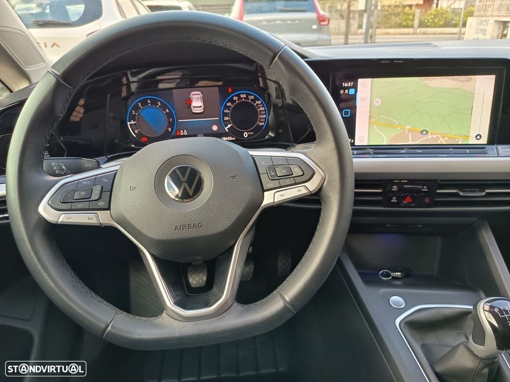 VW Golf 1.0 TSI Life - 19