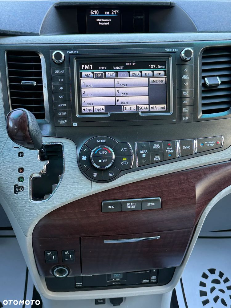 Toyota Sienna 3.5 LE AWD - 8