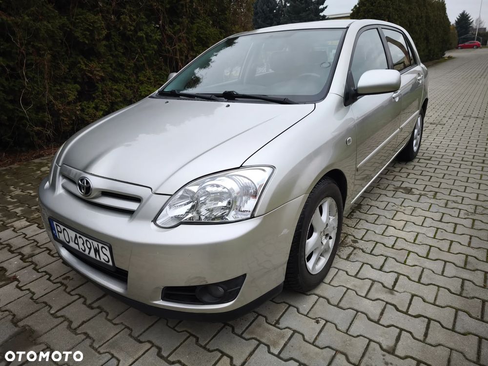 Toyota Corolla 2.0 D-4D Sol - 4
