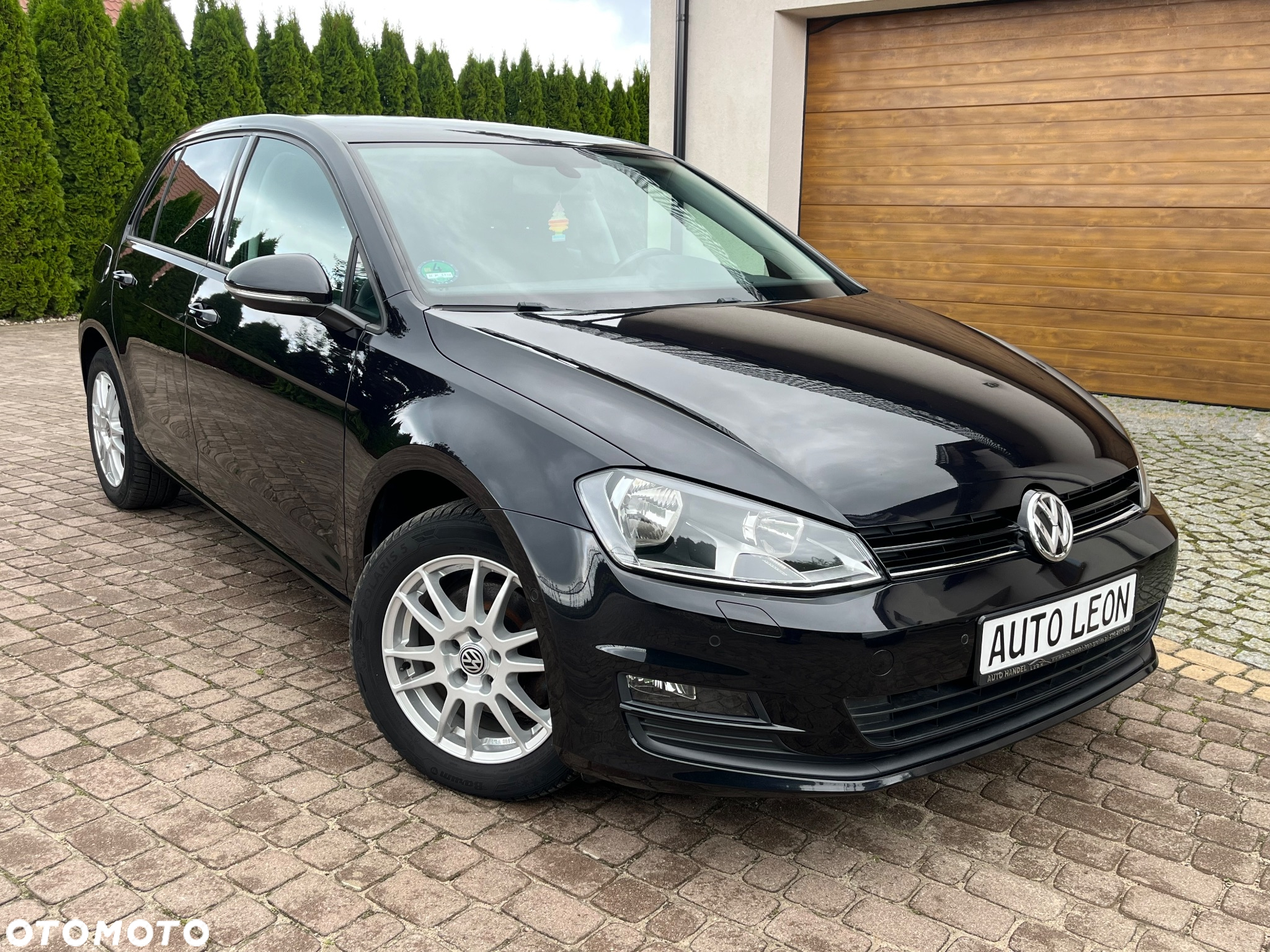 Volkswagen Golf 1.2 TSI BlueMotion Technology Comfortline - 4