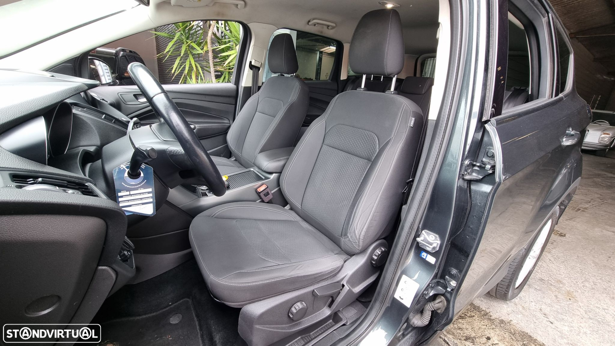 Ford Kuga 1.5 TDCi Titanium - 3