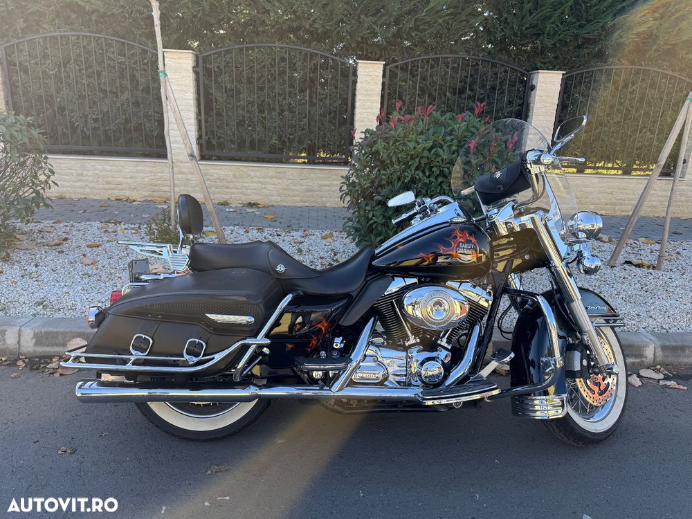 Harley-Davidson FLHRS Road King Custom - 2