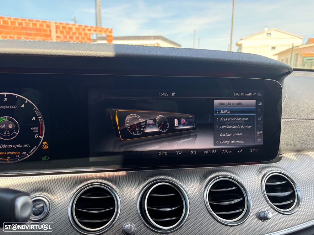Mercedes-Benz E 220 d AMG Line - 49