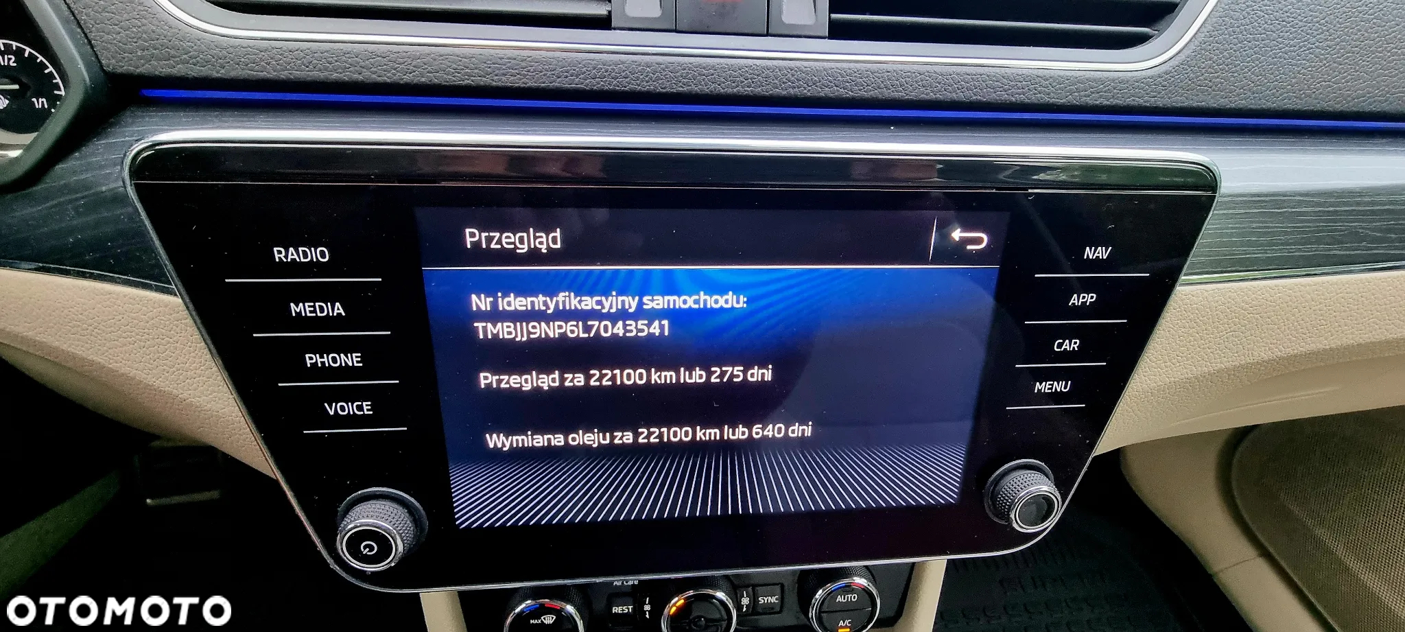 Skoda Superb 2.0 TDI SCR Style DSG - 34