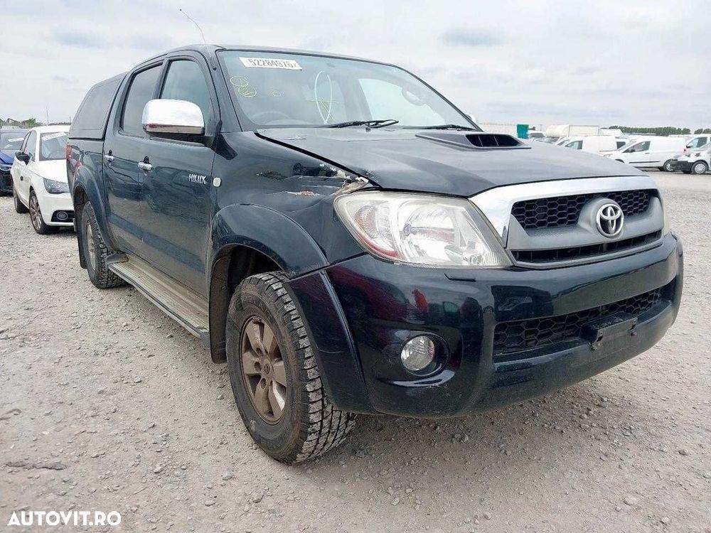 Dezmembrez Toyota hilux  2.5 Diesel 144CP, 2005-2015 - 2