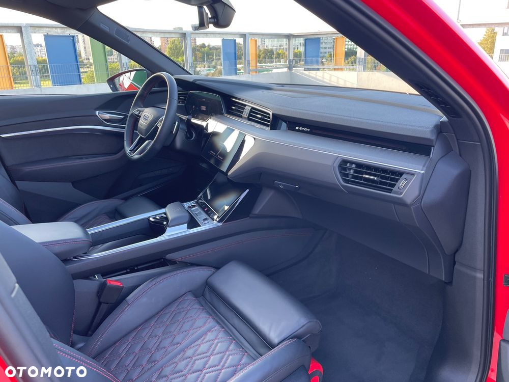 Audi SQ8 e-tron 114kWh Quattro - 26