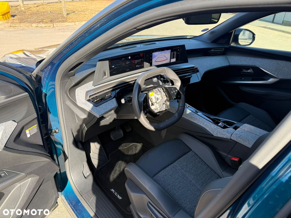 Peugeot 3008 1.2 PureTech mHEV Allure Pack S&S e-DCS6 - 12