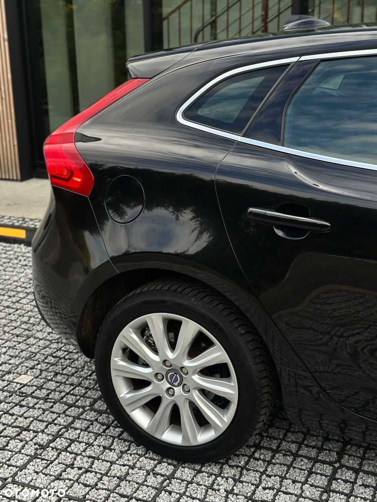 Volvo V40 D4 Drive-E Momentum - 37