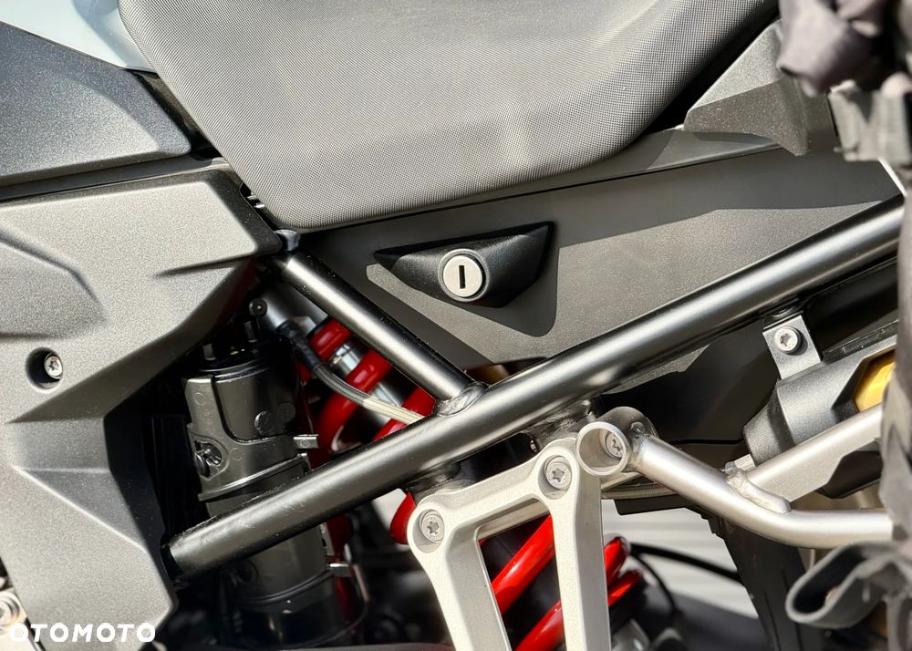 BMW GS - 21