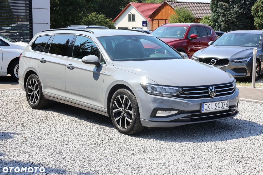 Volkswagen Passat Variant 1.5 TSI EVO Elegance DSG - 2