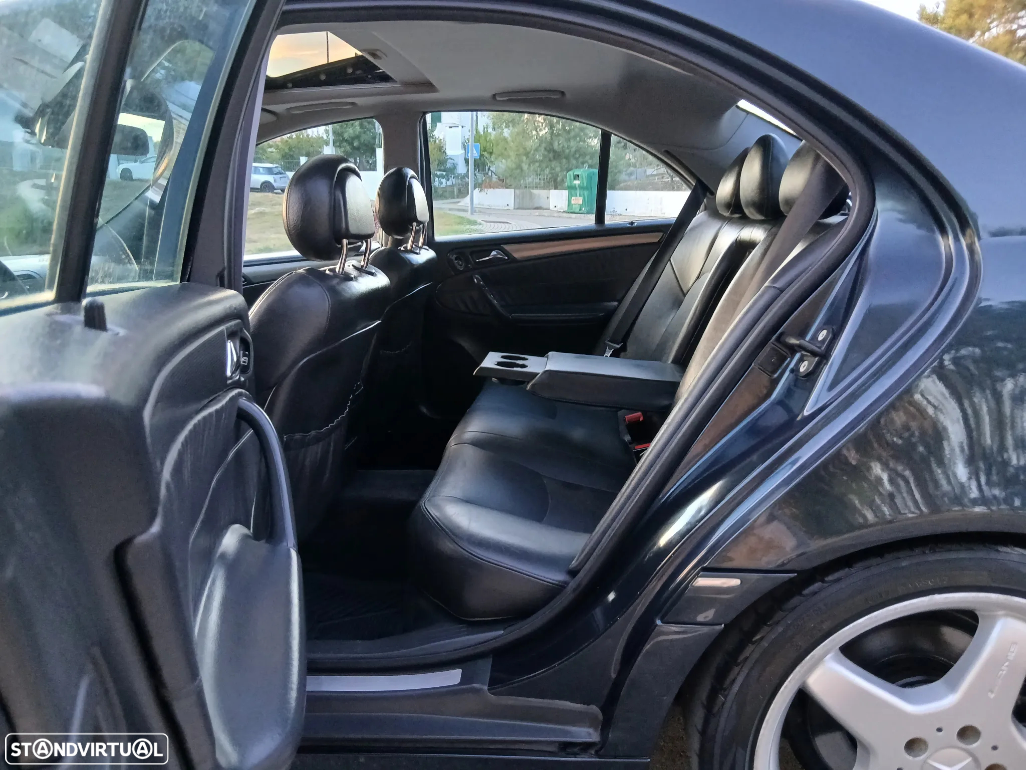 Mercedes-Benz C 240 - 7