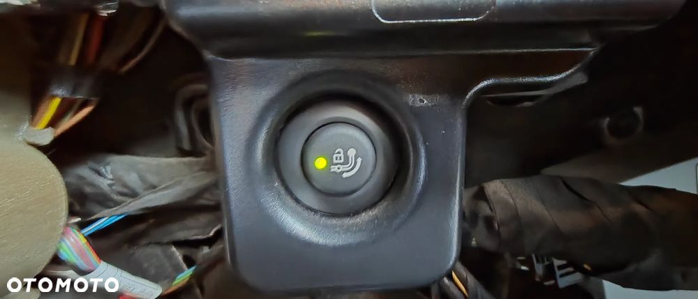 BMW Seria 5 520d - 14