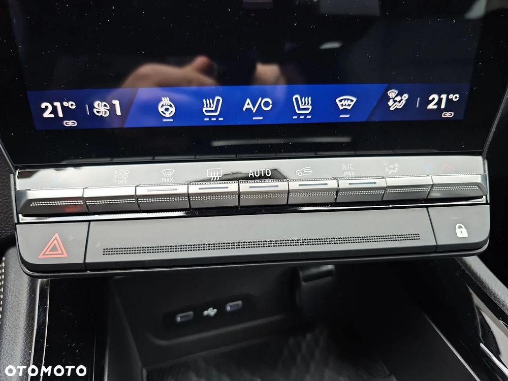 Renault Austral 1.3 TCe mild hybrid 150 Techno - 30