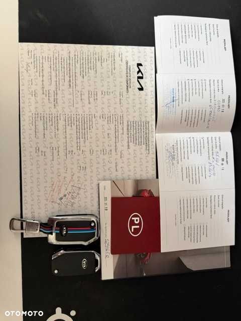 Kia Ceed - 8