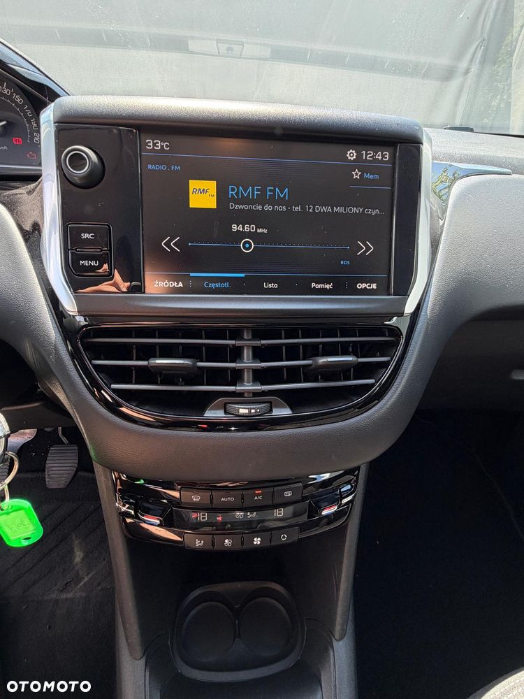 Peugeot 208 Blue-HDi 100 Stop&Start Active - 19
