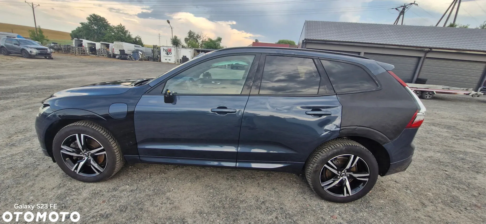 Volvo XC 60 T8 AWD Plug-in Hybrid Plus Black Edition - 6