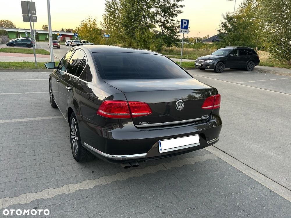 Volkswagen Passat 2.0 TDI Highline - 7