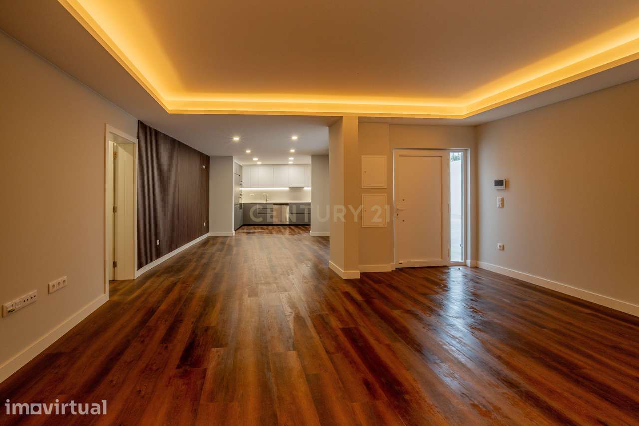 Moradia T5 com piscina - Rio Maior - Grande imagem: 2/41