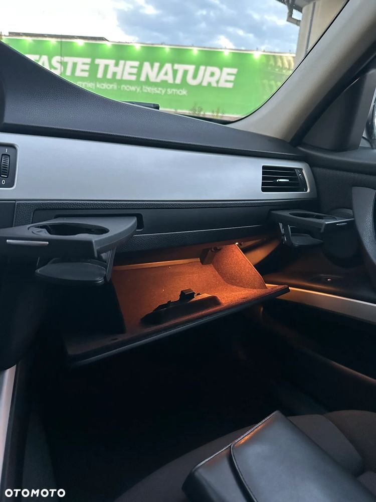 BMW Seria 3 320d Eff.Dynamics - 19