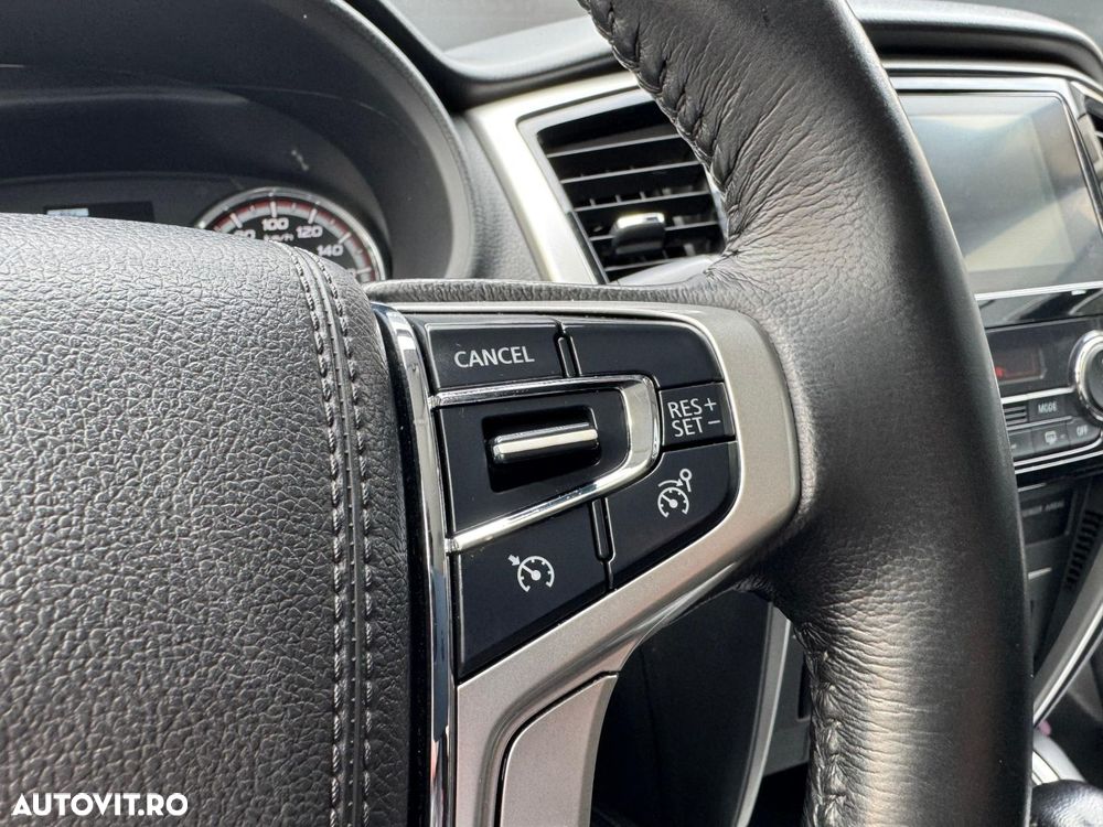 Mitsubishi l200 - 10