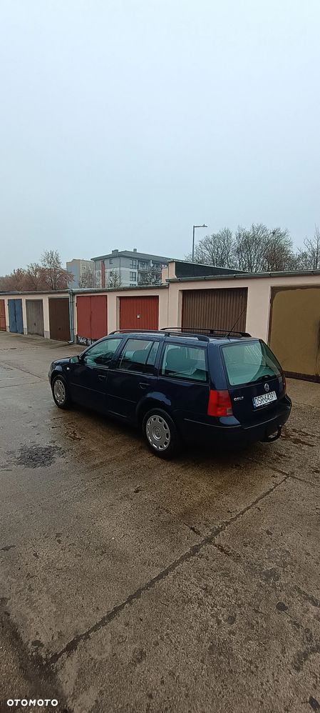 Volkswagen Golf - 9