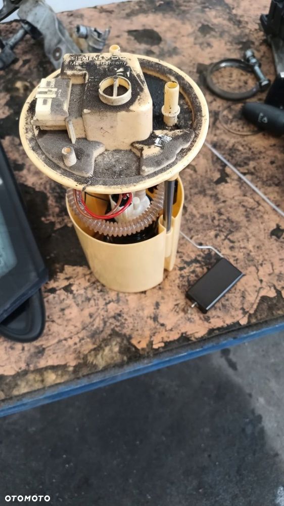 OPEL CORSA D 1.3 CDTI POMPKA PALIWA PŁYWAK - 1